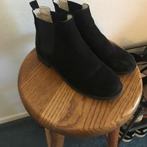Barely worn H&M chelsea boots